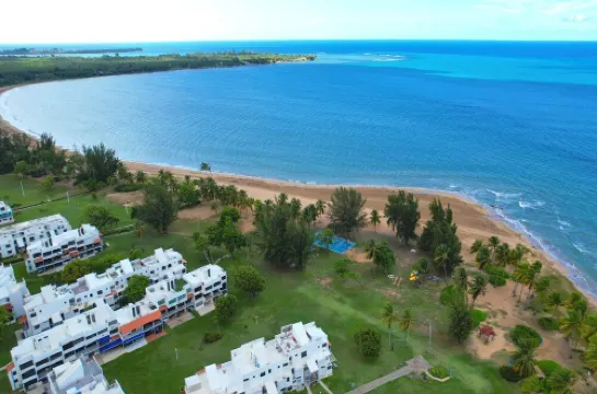 Villa Layka Beach House @ Playas del Yunque, Rio Grande P.R