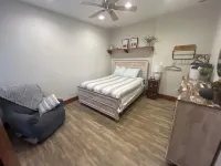 Cozy cottage just on the outskirts of Lynchburg! Hotels in Campbell County