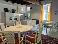 Cozy and spacious vacation home in the historic center of Vetralla Hotels in Vetralla