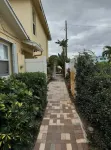 Beautiful Home in Sunny & Safe North Palm Beach