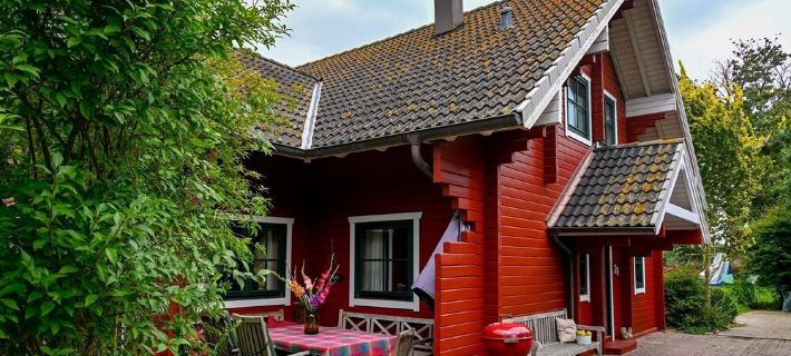 Family vacation in a cozy Swedish-style house with a spacious garden Hotels in Fehmarn