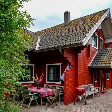 Family vacation in a cozy Swedish-style house with a spacious garden