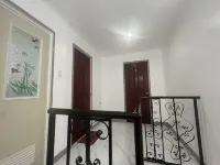 Beautiful Compostela 2 Story Townhouse with Patio Hotels in Compostela