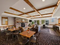 Rodeway Inn & Suites Hotels in Tomahawk