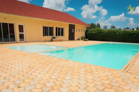 Cozy Nest <br>Cozy Nest is located in a secure, family friendly gated community.