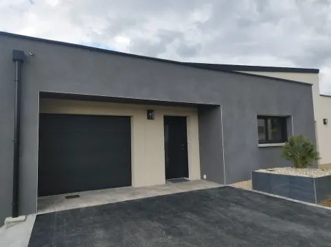 Maison Neuve Moderne Avec 2 Terrasses et Jardin Proche de la mer Hotels in Pleneuf-Val-Andre