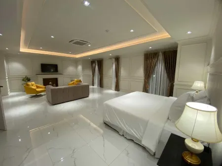 Suphorn Grand Hotel Отели в г. Wiset Chai Chan