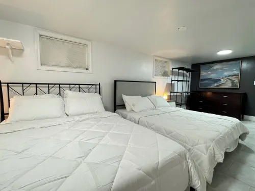 Cozy Stay, Near Newark Airport & NYC – 10 Min to EWR, 30 Min to Manhattan! Hotel a Irvington