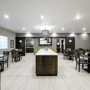 HiWay Inn Express of Broken Bow