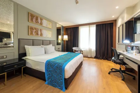 Teymur Continental Hotel