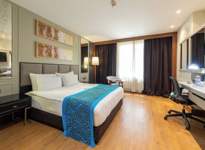 Teymur Continental Hotel