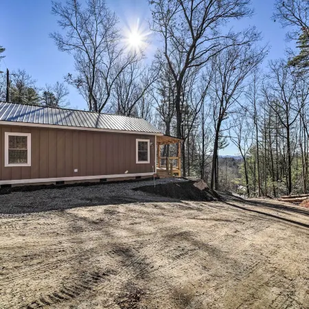 Modern Cabin w/ Fire Pit < 3 Mi to Trails!
