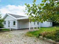 8 person holiday home in Ulfborg-By Traum