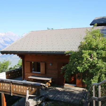 Chalet near Le Bouvere waterpark