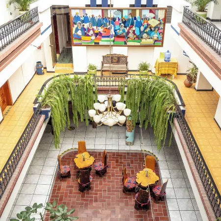 Hotel El Indio Inn