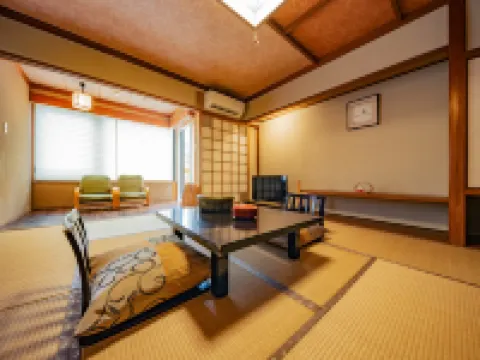 Yunokura Tsuruya