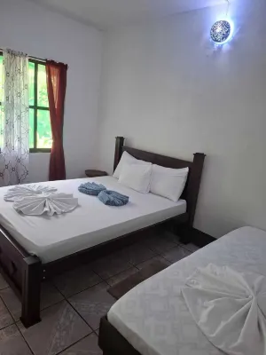 Cabinas Tortuguero Natural Hotel a 