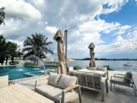 BridgeView Resort Hotels in Asuogyaman