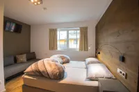 Modern Apartment Near the Ski Area - parking