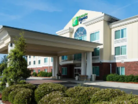 Holiday Inn Express & Suites WALTERBORO I-95 by IHG Hotéis em Colleton County