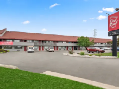 レッド ルーフ イン ランシング イースト - MSU ランシングのホテル