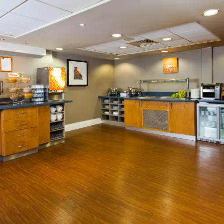 Holiday Inn Express SWANSEA - EAST by IHG