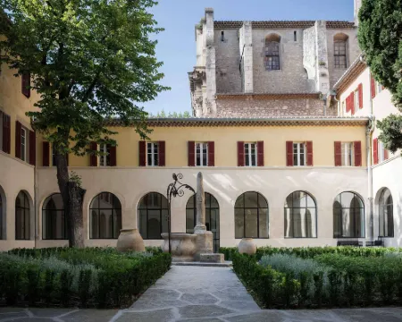 จูลส์ เซซาร์ โรงแรม & สปา อาร์ลส์ - เอ็มแกลเลอรี คอลเลกชัน โรงแรมในอาร์ล