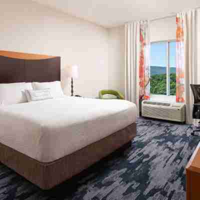 Fairfield Inn & Suites Chattanooga I-24/Lookout Mountain Rooms