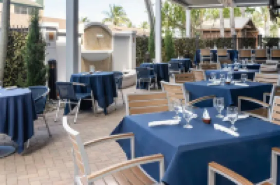 โฟร์พอยท์ส บายเชอราตัน ปุนตากอร์ดา ฮาร์เบอร์ไซด์ โรงแรมในปุนตากอร์ดา