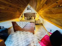 Riggins Riverview Retreat (Triple R) Cabin #4