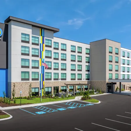 Tru by Hilton Cleveland