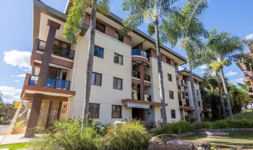 발코니 있는 아파트, 수영장 있는 콘도 - Clr0211