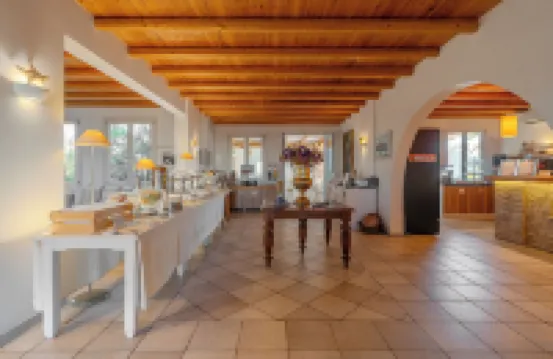 Aeolos Hotel