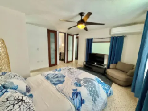 Amazing Getaway Home! Private Pool, Beach, Golf, Rainforest and more! Hotels in Zarzal