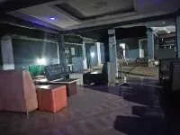 Jim-Eddy Suites