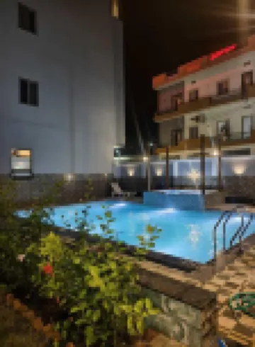 Hotel The Crystal Hotels near Maharana Pratap Airport