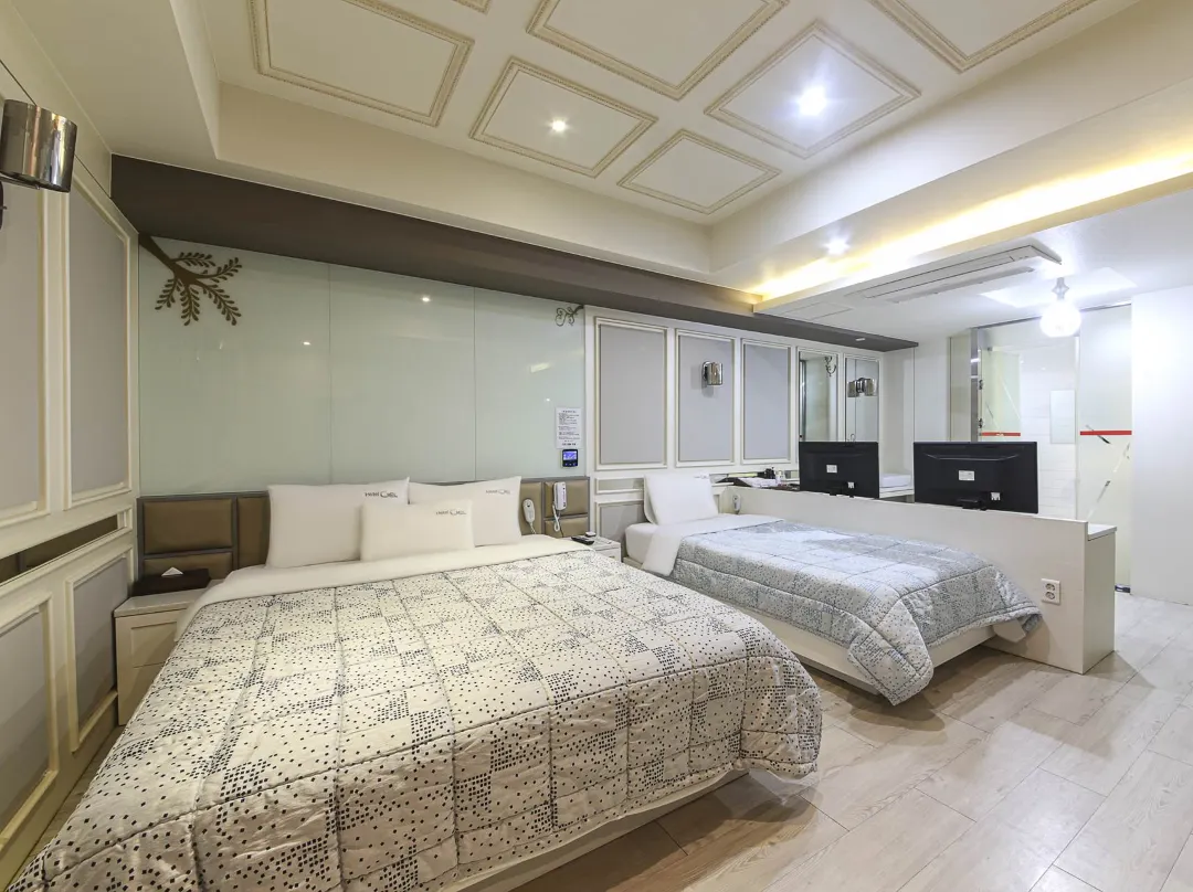Gyeongju Bomun Cl Hotel 호텔) - Gyeongju-si