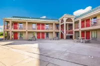 Econo Lodge Inn & Suites I-65 Hotels in Shepherdsville