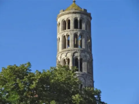 Heated Pool Apartment in Uzes