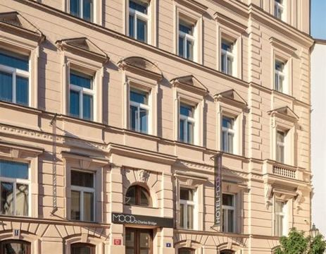 무드 카를 브리지 객실