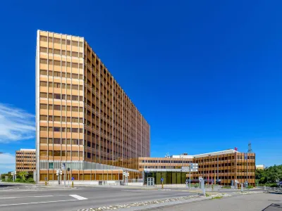 Mövenpick Hotel Geneva Các khách sạn gần Stade de Balexert