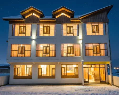 Hotel Gulmarg GS Residency Hotels in Baramulla