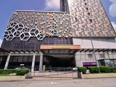 Mercure Selangor Selayang Hotels near Kabab Corner IIUM