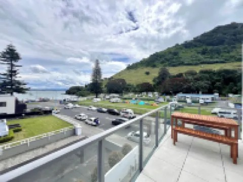 6 on Adams Hotels in Mount Maunganui