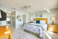Beachfront St Augustine Condo w/ Pool Access - Balkoner