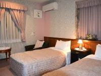 Gasthof Montana Hotels in Bandai