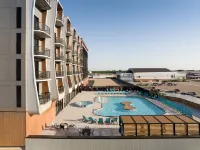 Grand Island Casino Resort - Pools