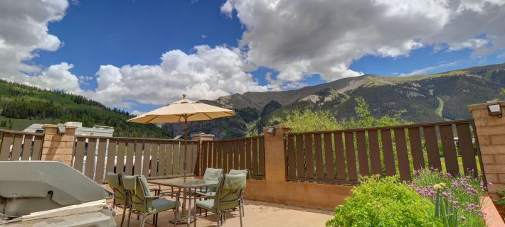 Heated Pool Ski-in Walk-Out Perfect Hotel Room - CV210A by Redawning Ξενοδοχεία στην πόλη Copper Mountain