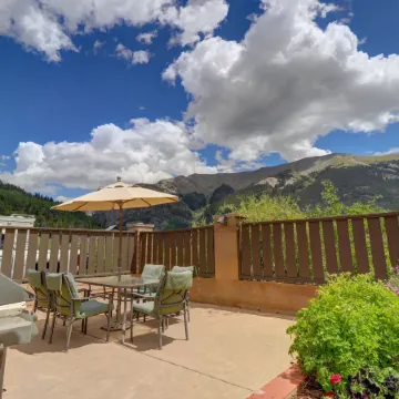 Heated Pool Ski-in Walk-Out Perfect Hotel Room - CV210A by Redawning