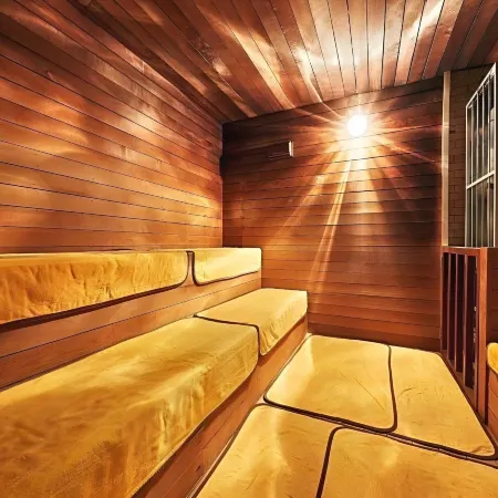 Crown Hotel Okinawa